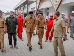 Pantau Perkembangan Pasar Kolpajung, Pj Bupati Harapkan Pedagang Tertib dengan Pembagian Zona