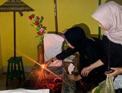 Forum Komunikasi Mahasiswa Kalibaru Gelar Bagi Takjil Berkonsep Nyekar Pepunden