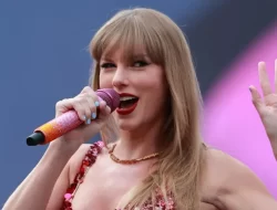 Taylor Swift Umumkan Album ke-12 “The Life of a Showgirl”