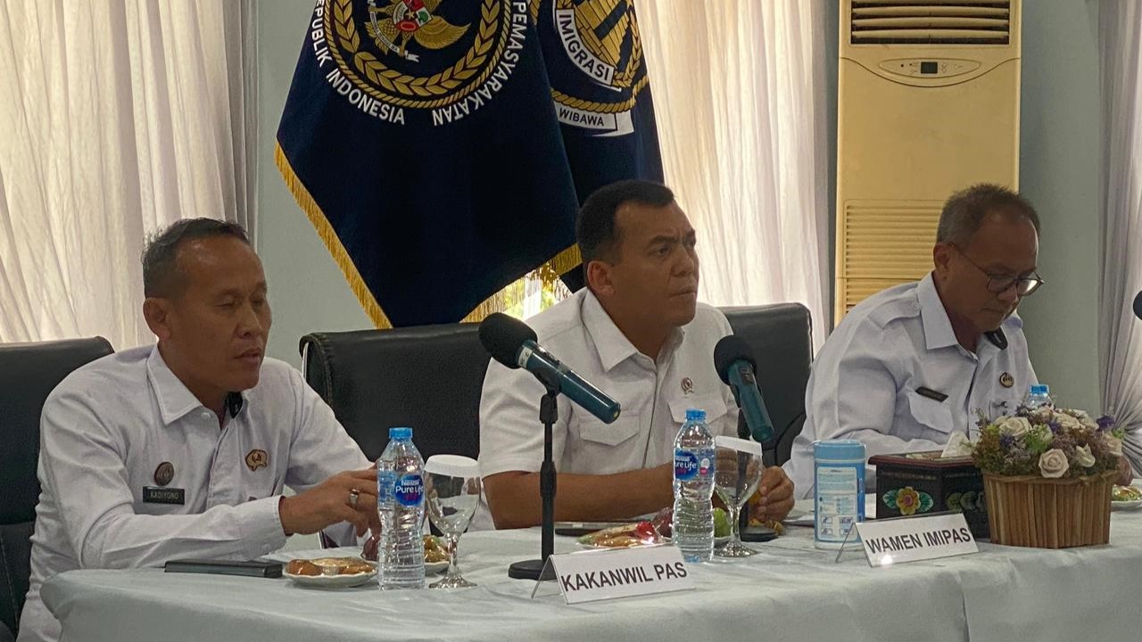 Wamen Imigrasi dan Pemasyarakatan Beri Arahan di Pamekasan, Kalapas Kusnan: Ini Motivasi Besar bagi Kami
