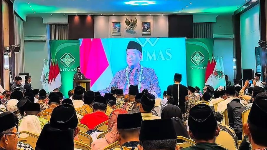 Resmikan KITMAS, Menkop Ferry: Cukai Khusus Bisa Jadi Solusi Penguatan Petani Madura