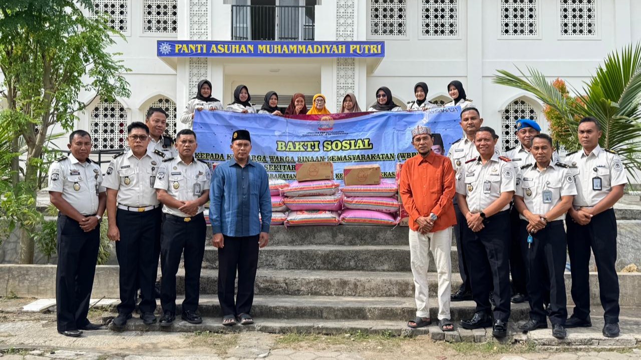 Lapas Narkotika Pamekasan Salurkan Bantuan Sosial untuk Anak Yatim di Panti Asuhan Muhammadiyah