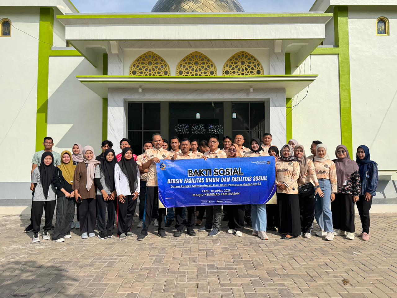 Lapas Narkotika Pamekasan Gelar Bakti Sosial di Masjid Kemenag, Semarakkan Hari Bakti Pemasyarakatan ke-62