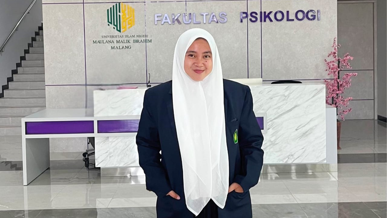 Dari Sastra Inggris ke Psikologi: Cerita Saya Nekat Lintas Jurusan di Bangku Magister