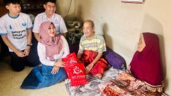 Kisah Kepedulian dari Kutisari: Saat Ning Lia dan Anak Muda Memilih Hadir untuk Sesama