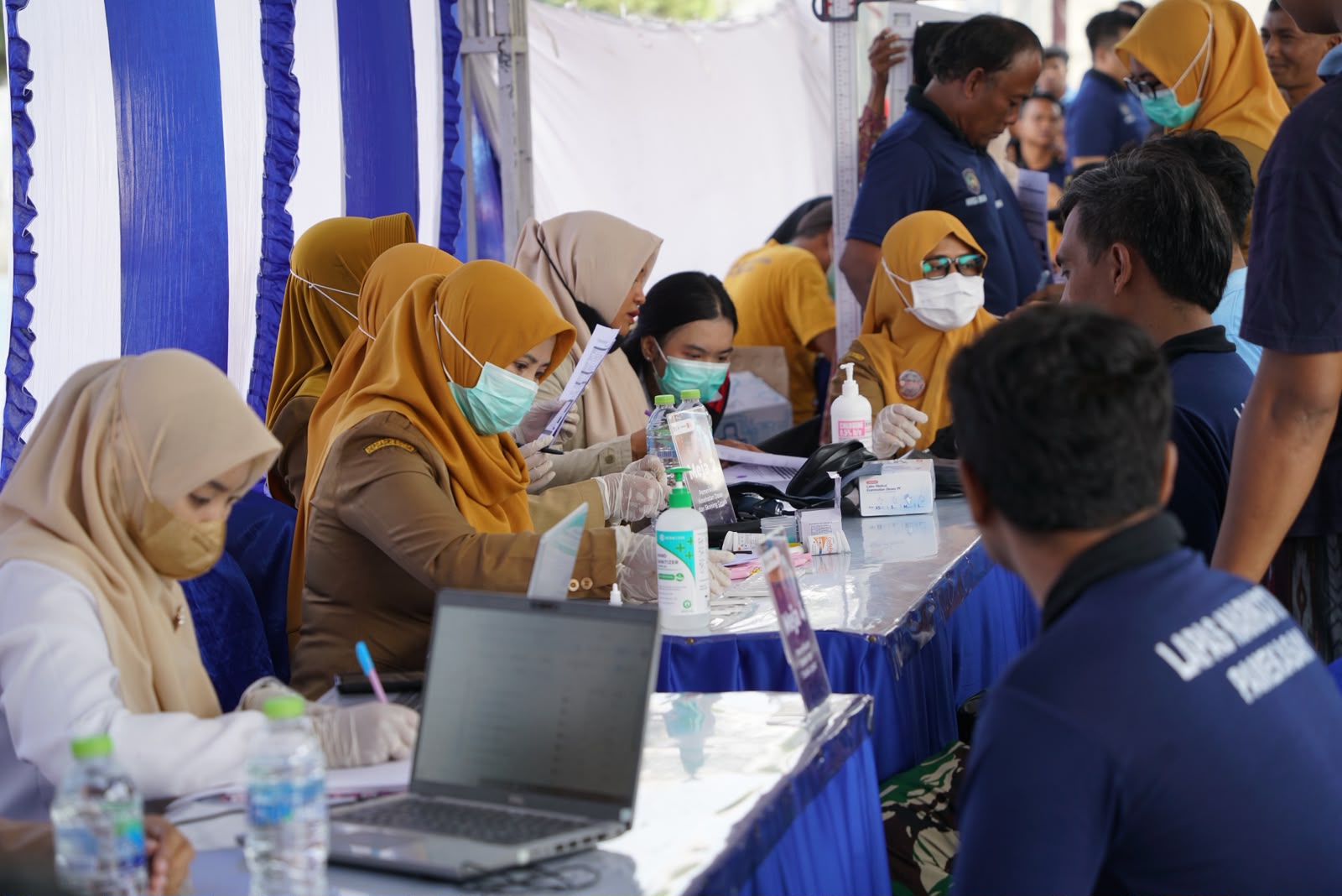 Cegah Penularan TBC, 180 Warga Binaan dan 20 Pegawai Lapas Narkotika Pamekasan Jalani Skrining