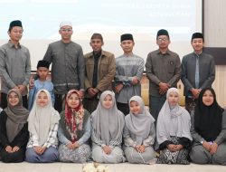 Dosen UIN Malang Dorong Santri MDH MAN 1 Asah Nalar Kritis Lewat Menulis