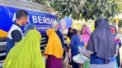 Krisis Air Bersih di Probolinggo, Dini Rahmania Salurkan Bantuan ke Warga Terdampak